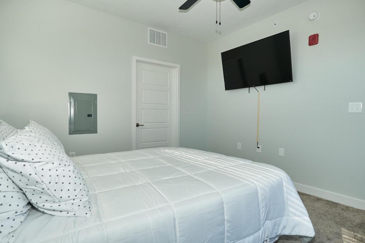Modern Dwntwn 1 Bdrm Apt Pool Gym Free Parking Indianapolis Exterior foto