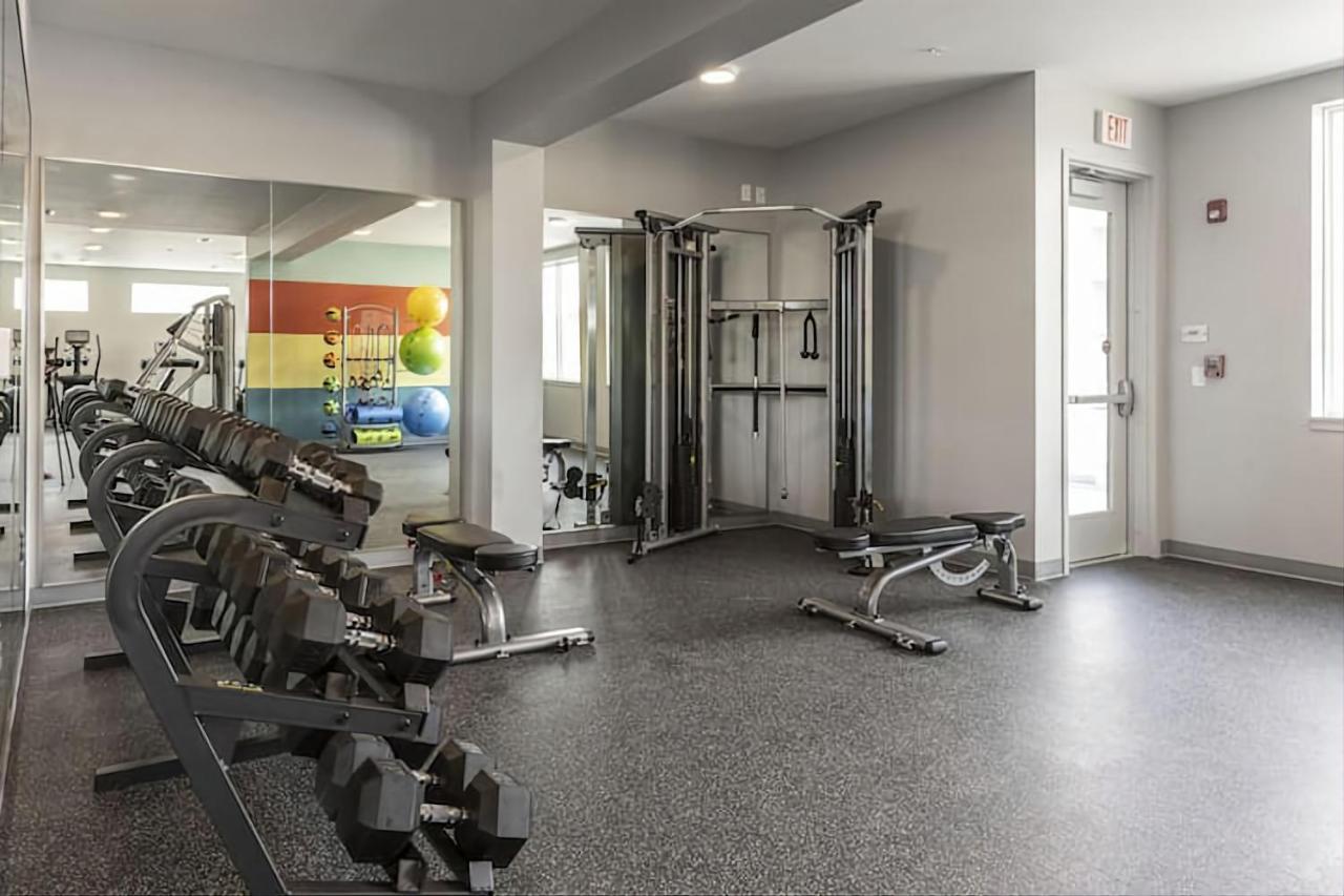 Modern Dwntwn 1 Bdrm Apt Pool Gym Free Parking Indianapolis Exterior foto